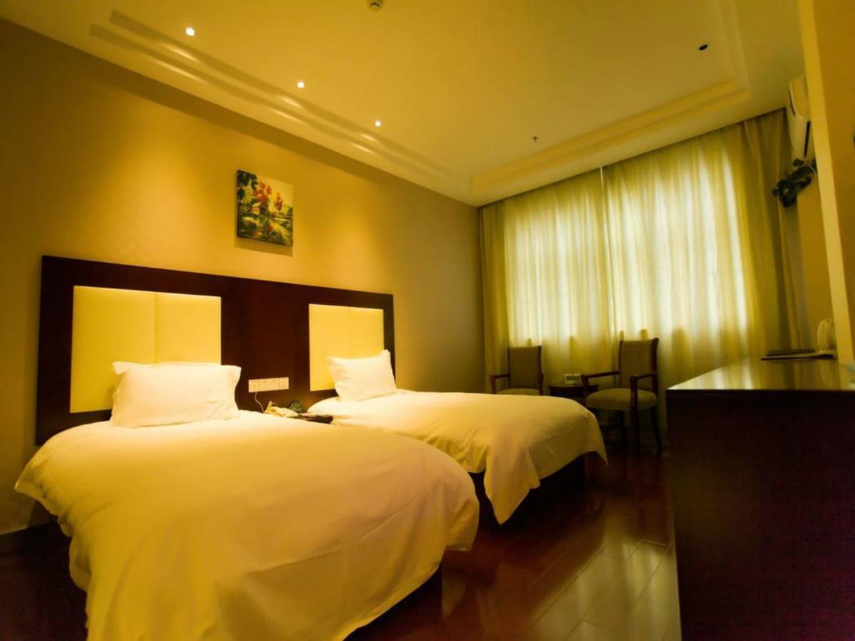 Greentree Inn Beijing Daxing Huangcun Qingyuan Road Metro Station Express Hotel Exterior photo