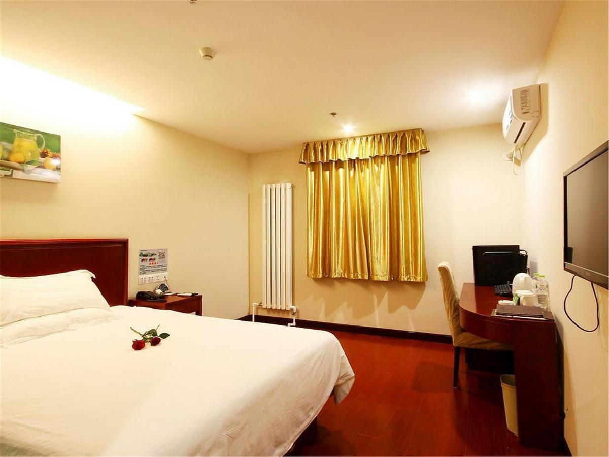 Greentree Inn Beijing Daxing Huangcun Qingyuan Road Metro Station Express Hotel Exterior photo