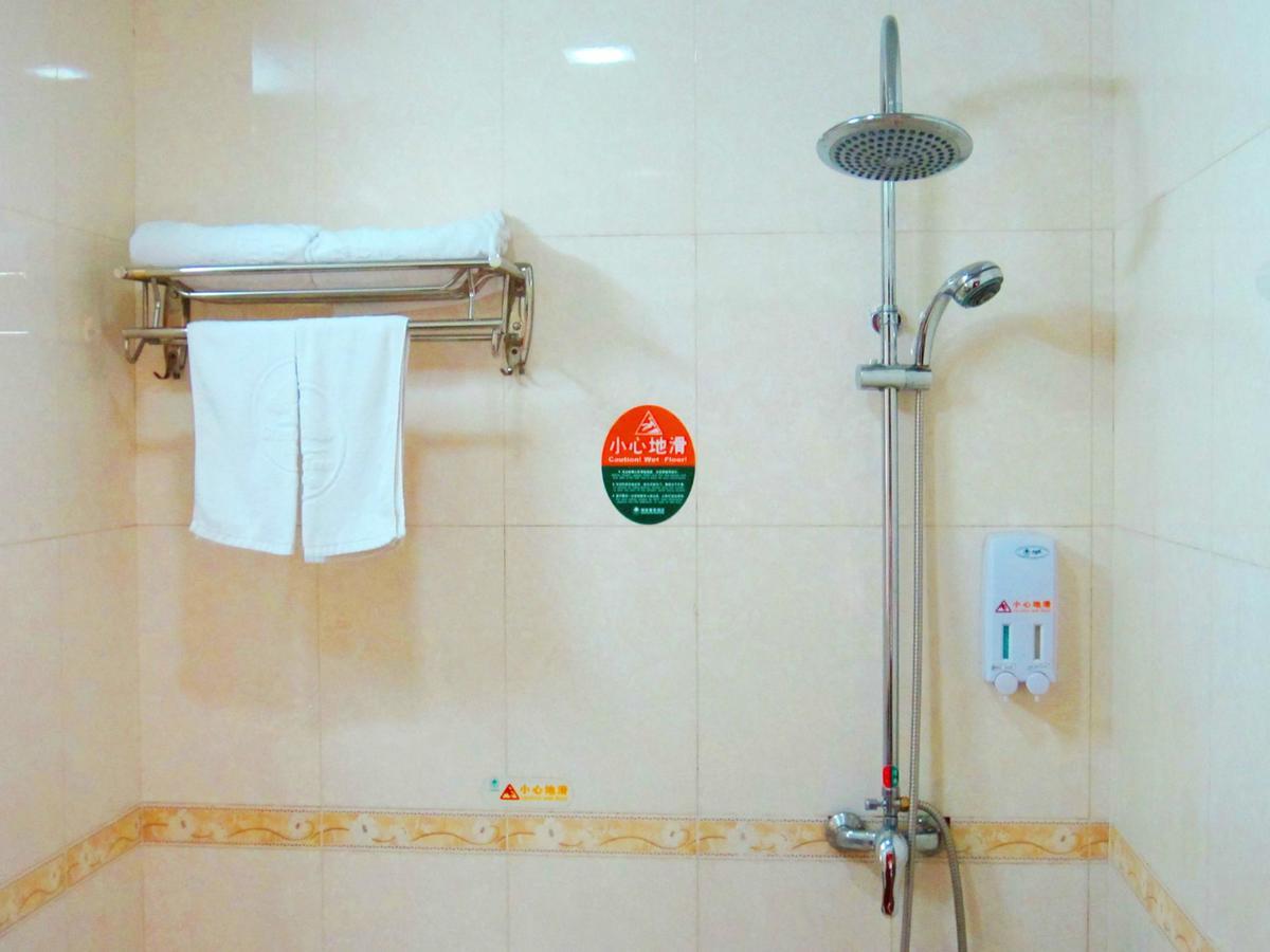 Greentree Inn Beijing Daxing Huangcun Qingyuan Road Metro Station Express Hotel Exterior photo